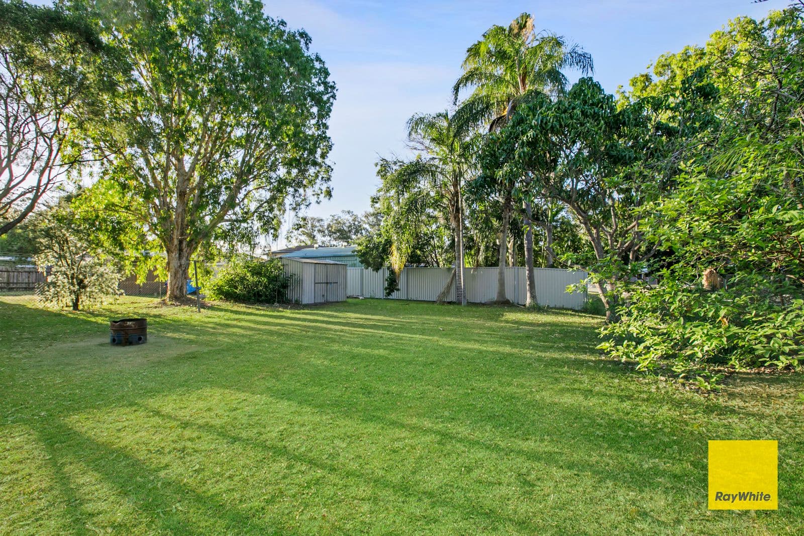 13 Boambilliee Street, Thorneside QLD 4158, Thorneside - Thumbnail 2