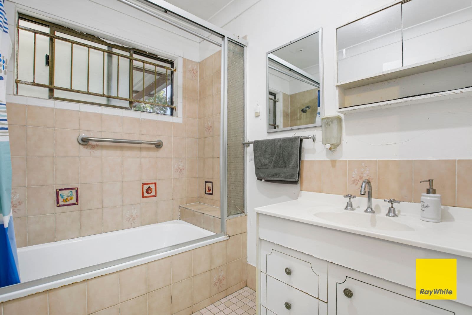 13 Boambilliee Street, Thorneside QLD 4158, Thorneside - Thumbnail 7