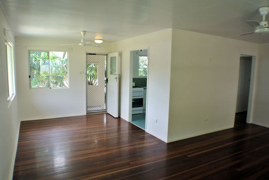 8 Linden Crescent, WULGURU QLD 4811, Wulguru - Thumbnail 3