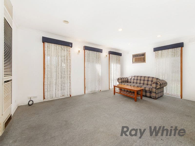 7 Ikara Close, Kings Park VIC 3021, Kings Park - Thumbnail 2