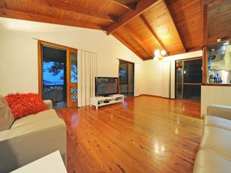 3 Macona Crescent, CANNONVALE QLD 4802, Cannonvale - Thumbnail 5