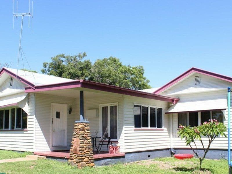 8 Cullen Avenue, Gayndah QLD 4625, Gayndah - Image 1