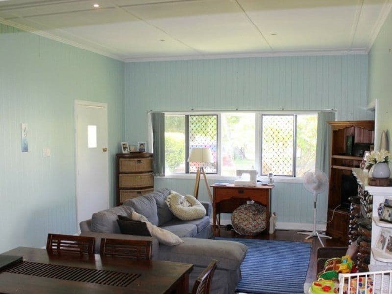 8 Cullen Avenue, Gayndah QLD 4625, Gayndah - Thumbnail 4