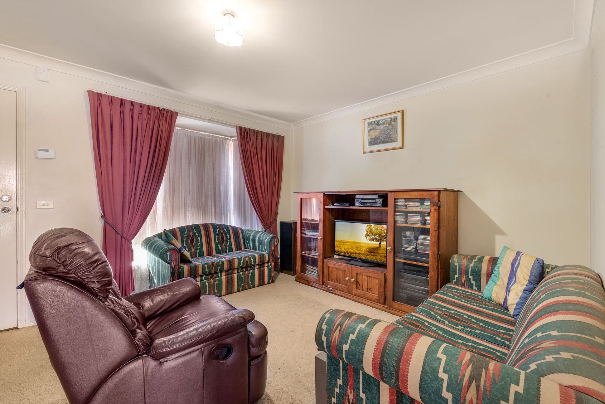 6 Parkholme Circuit, Englorie Park NSW 2560, Englorie Park - Thumbnail 2