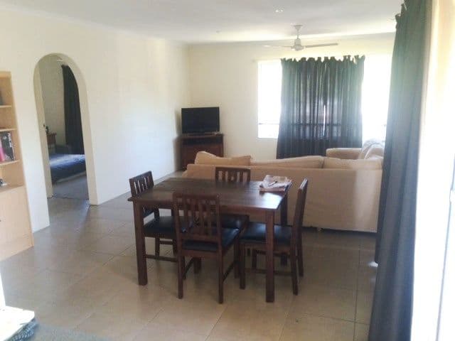 18 Ikkina Road, BURLEIGH HEADS QLD 4220, Burleigh Heads - Thumbnail 4