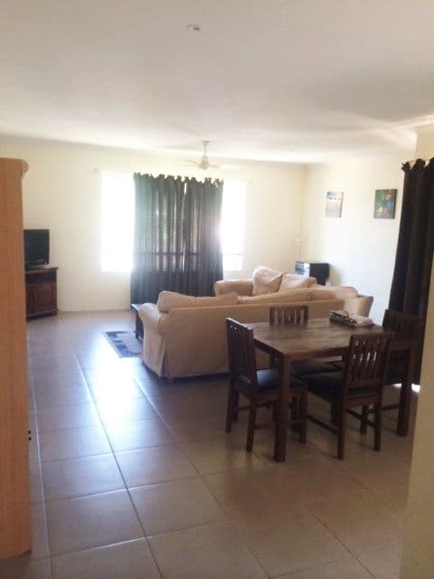 18 Ikkina Road, BURLEIGH HEADS QLD 4220, Burleigh Heads - Thumbnail 5