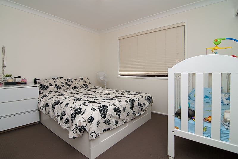 3 Huon Street, CRESTMEAD QLD 4132, Crestmead - Thumbnail 2