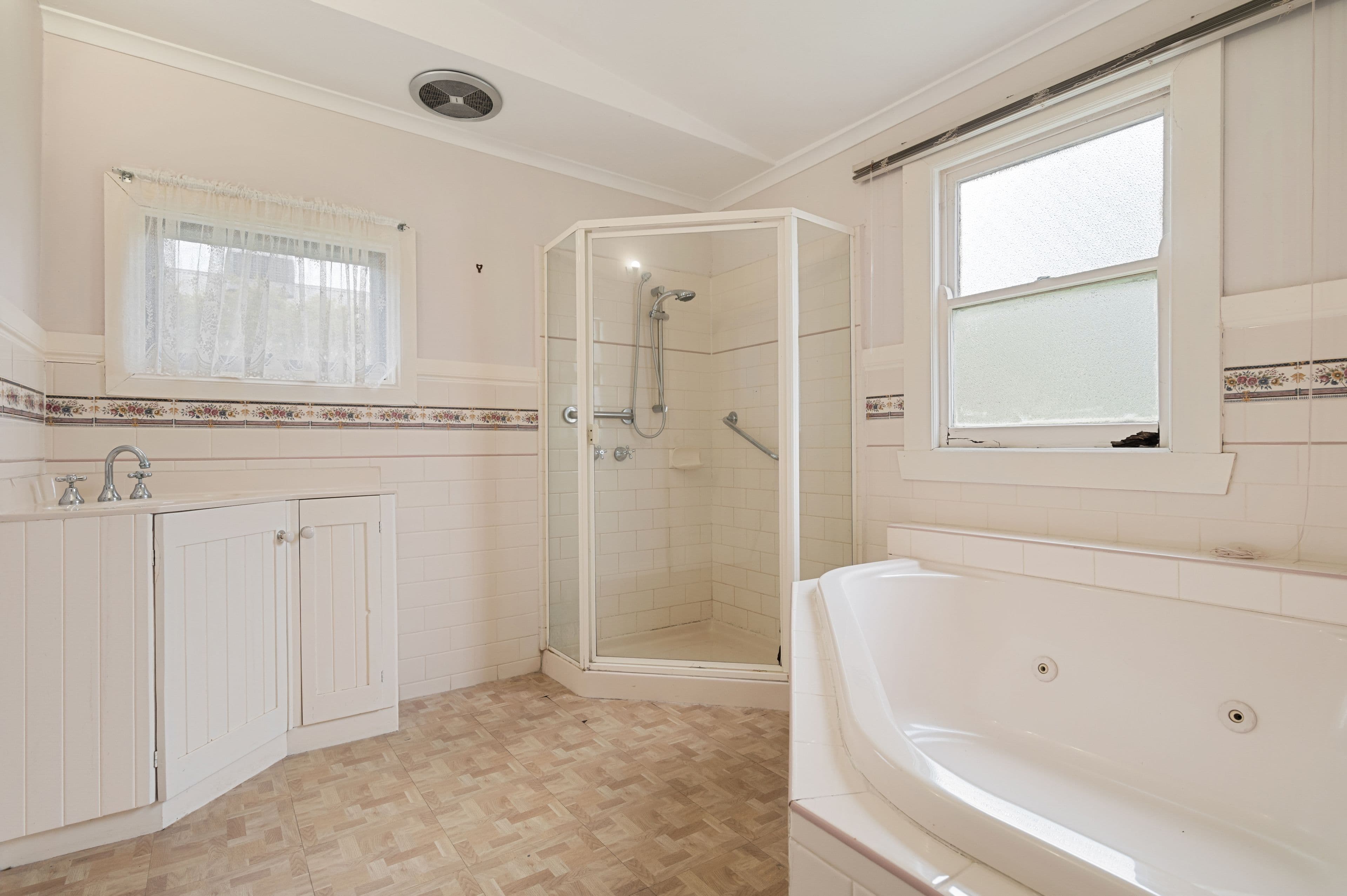 15 Donald Street, Croydon VIC 3136, Croydon - Thumbnail 3