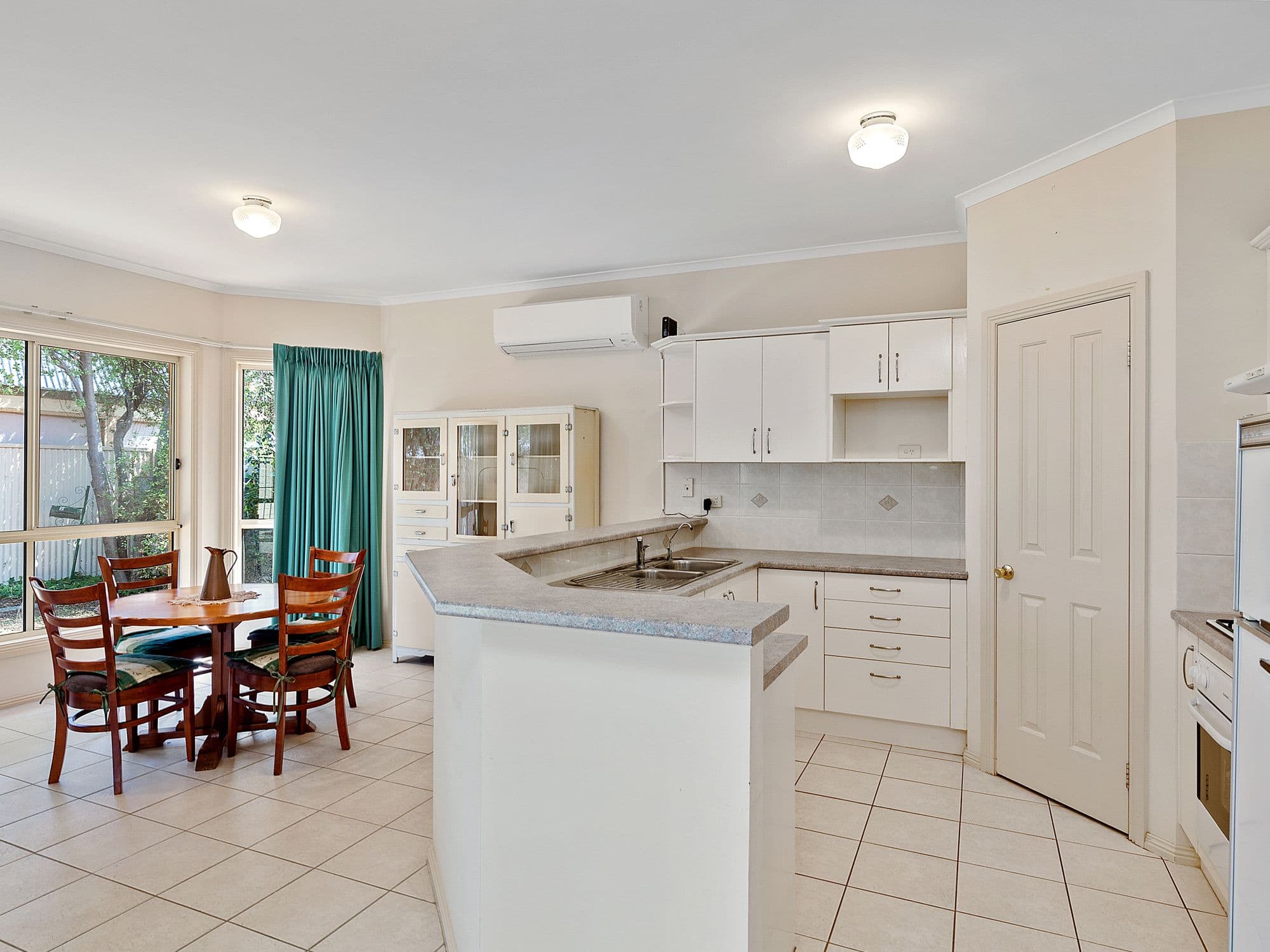 72A Finniss Street, Marion SA 5043, Marion - Thumbnail 7