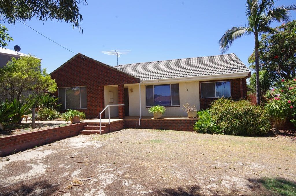 8 Berkeley Avenue, Nollamara WA 6061, Nollamara - Thumbnail 2
