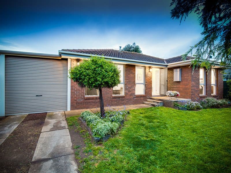 11 Rowes Road, Werribee VIC 3030, Werribee - Image 1