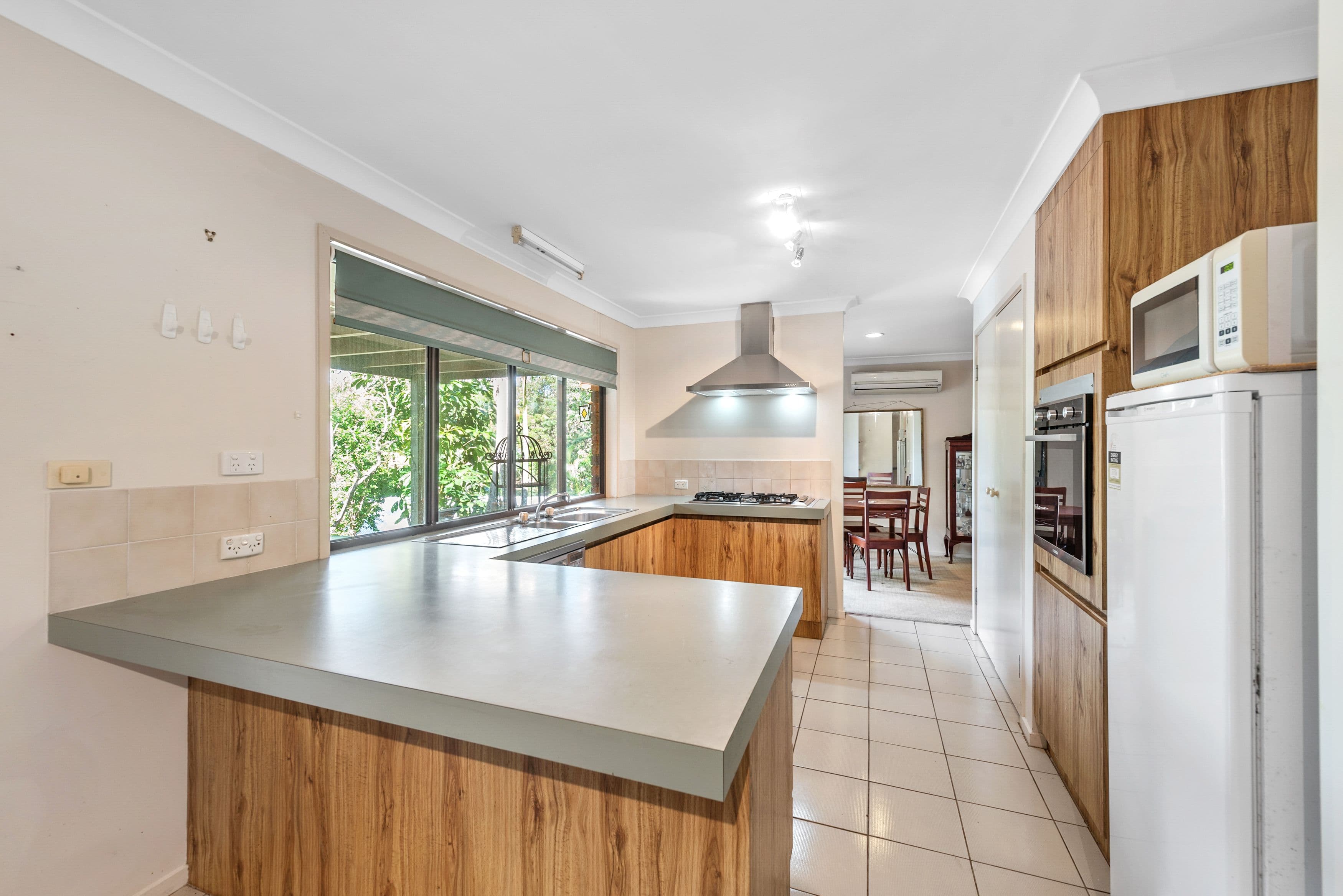 35 Tarcoola Avenue, Ferny Hills QLD 4055, Ferny Hills - Thumbnail 8