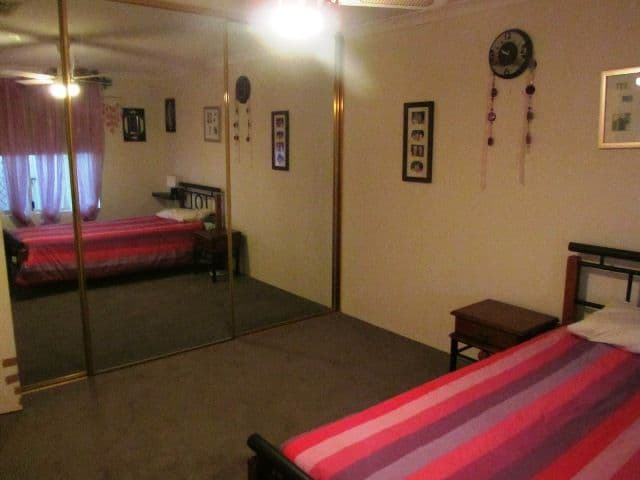 12 Roscommon Crescent, ORELIA WA 6167, Orelia - Thumbnail 4