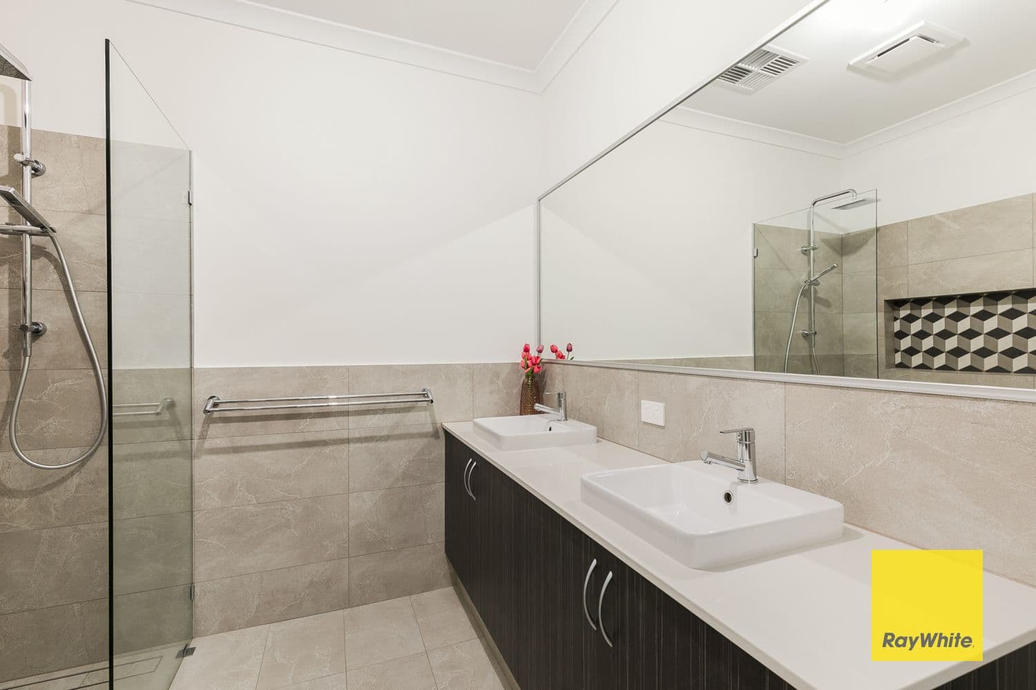 16 Violacea Road, Baldivis WA 6171, Baldivis - Thumbnail 8