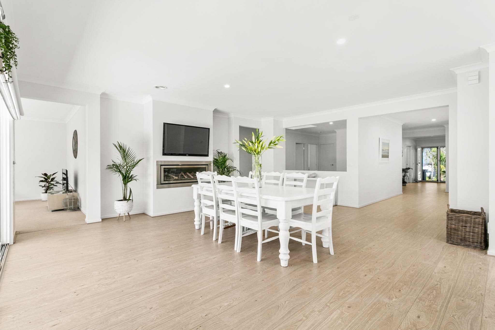 10 Bowood Street, Officer VIC 3809, Officer - Thumbnail 5