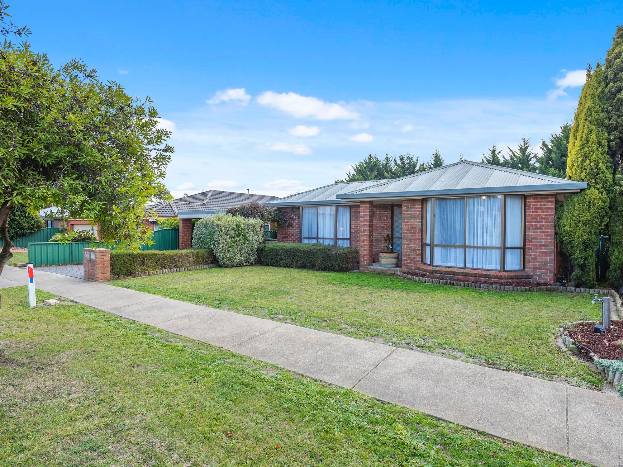 14 Blair Drive, Kyneton VIC 3444, Kyneton - Thumbnail 2