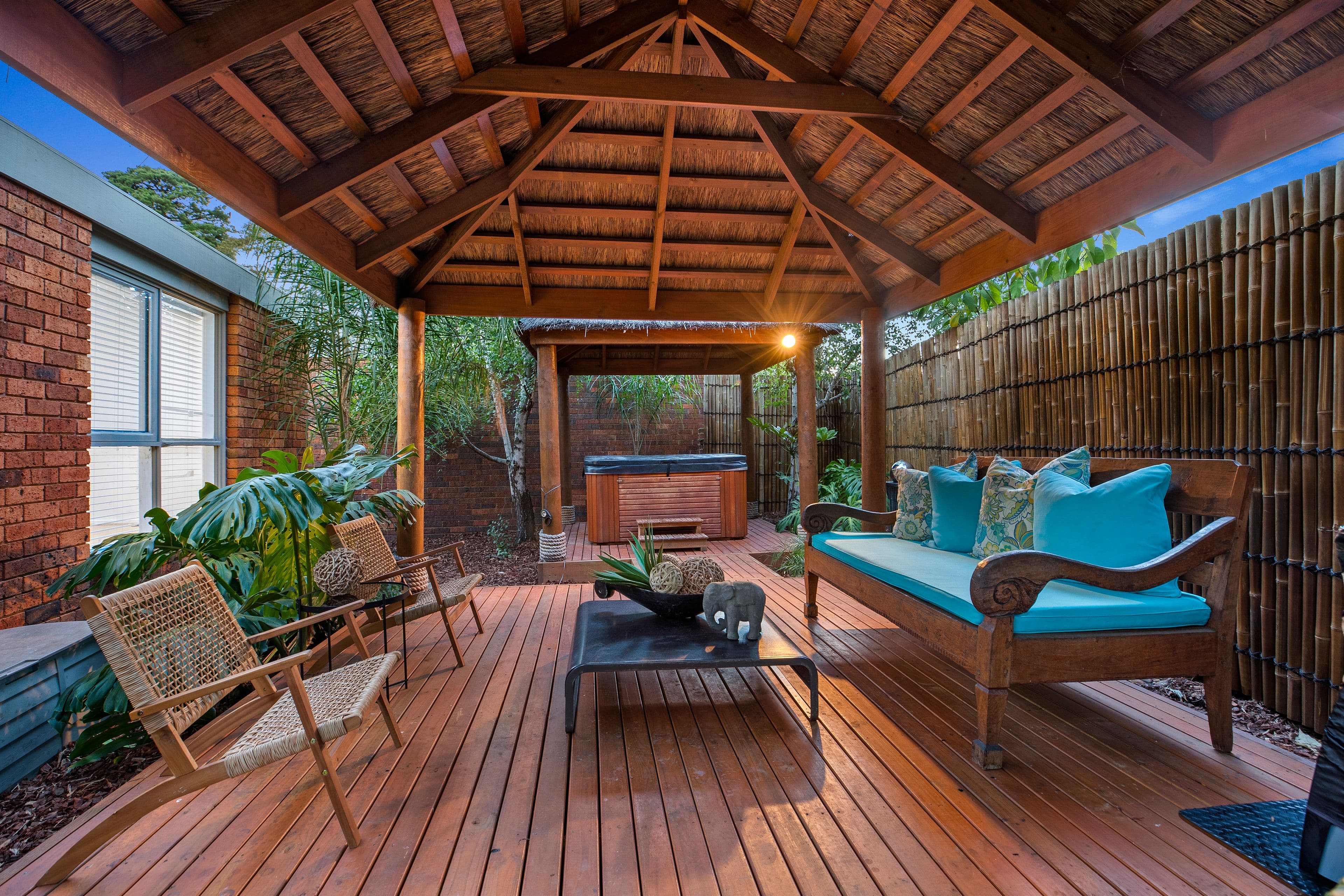 9 Amberley Court, Wantirna VIC 3152, Wantirna - Thumbnail 2