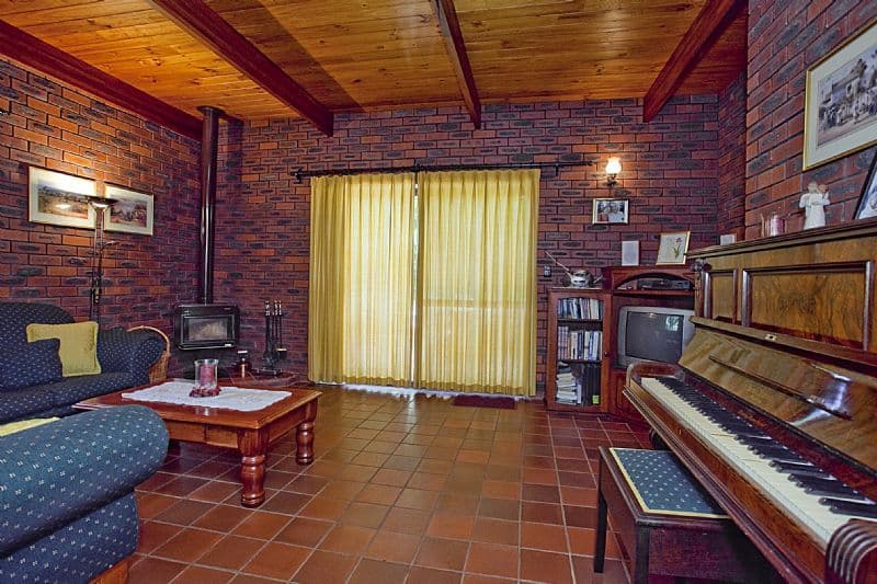 13 Palmateer Drive, CARMEL WA 6076, Carmel - Thumbnail 5