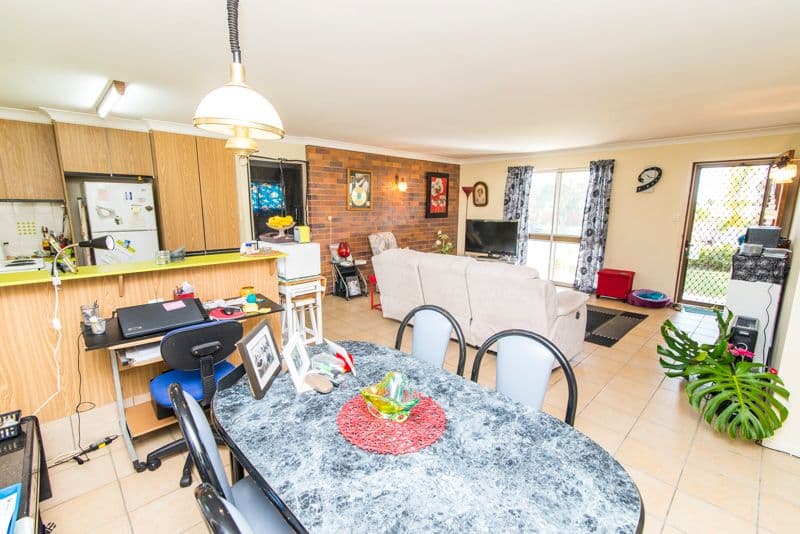 35 Hillcrest Avenue, Scarness QLD 4655, Scarness - Thumbnail 4