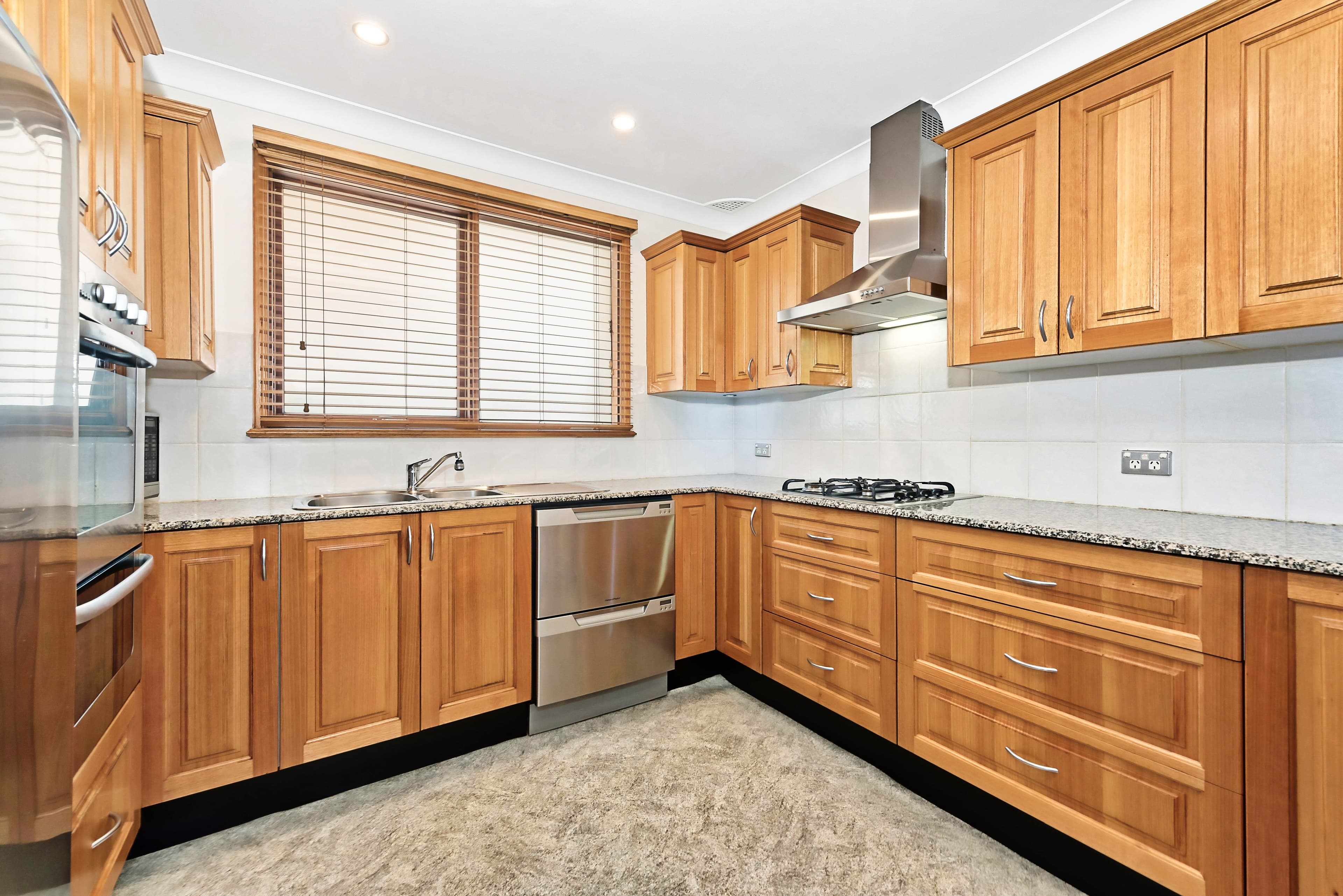 6 Searle Street, Ryde - Thumbnail 6