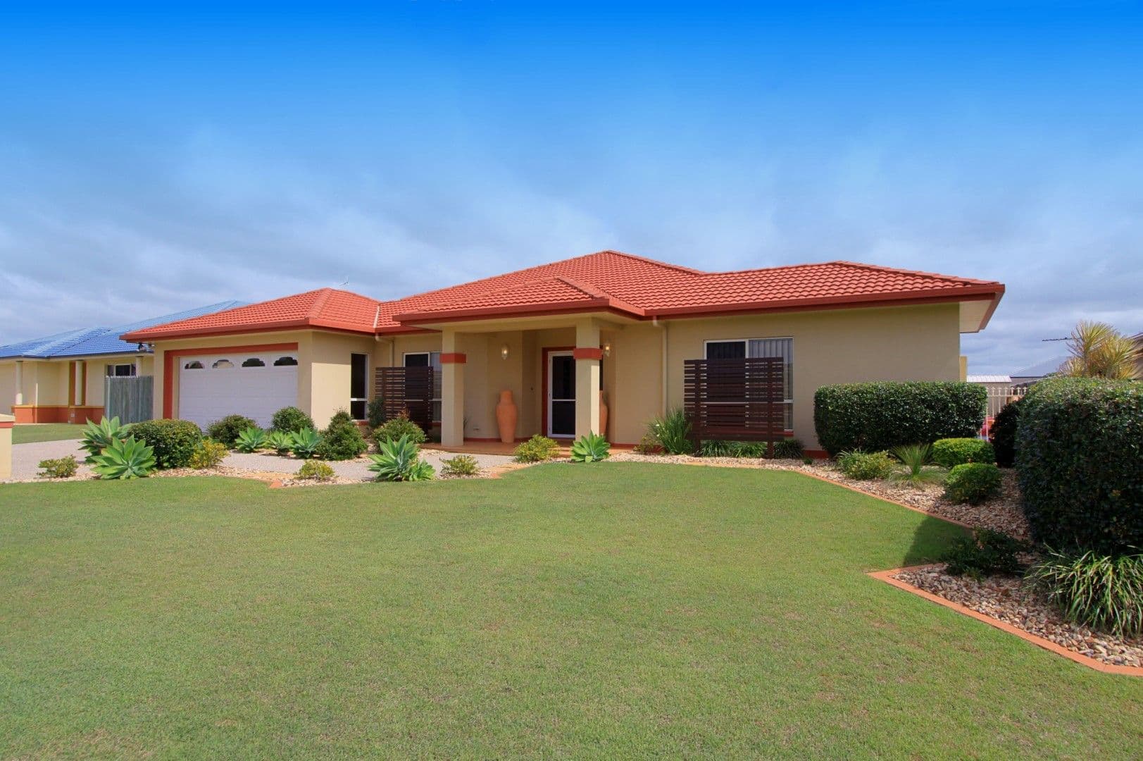24 Lakeview Drive, BUNDABERG NORTH QLD 4670, Bundaberg North - Image 1