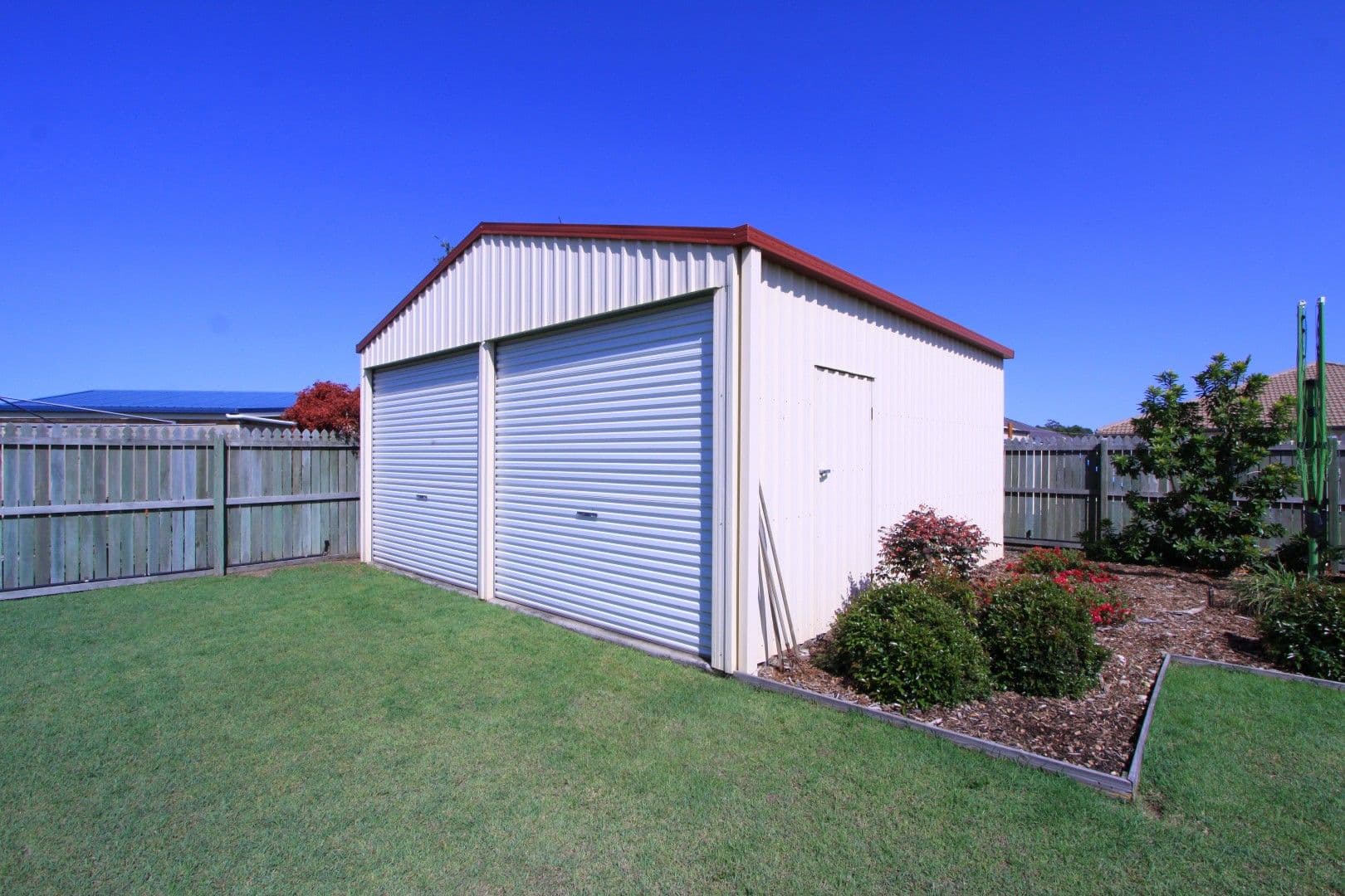 24 Lakeview Drive, BUNDABERG NORTH QLD 4670, Bundaberg North - Thumbnail 8