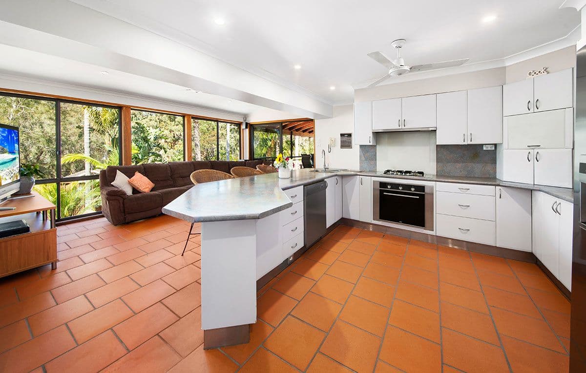34 Moreton Road, Illawong - Thumbnail 5