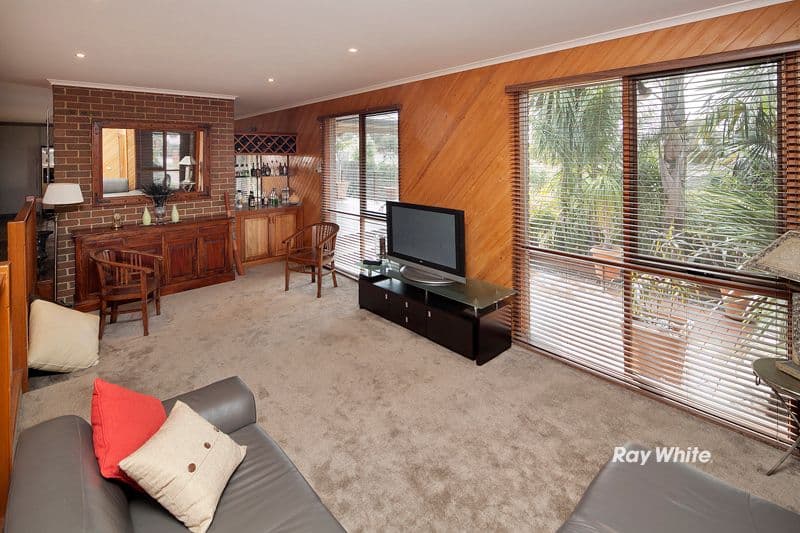 2 Airlie Court, LANGWARRIN VIC 3910, Langwarrin - Thumbnail 3