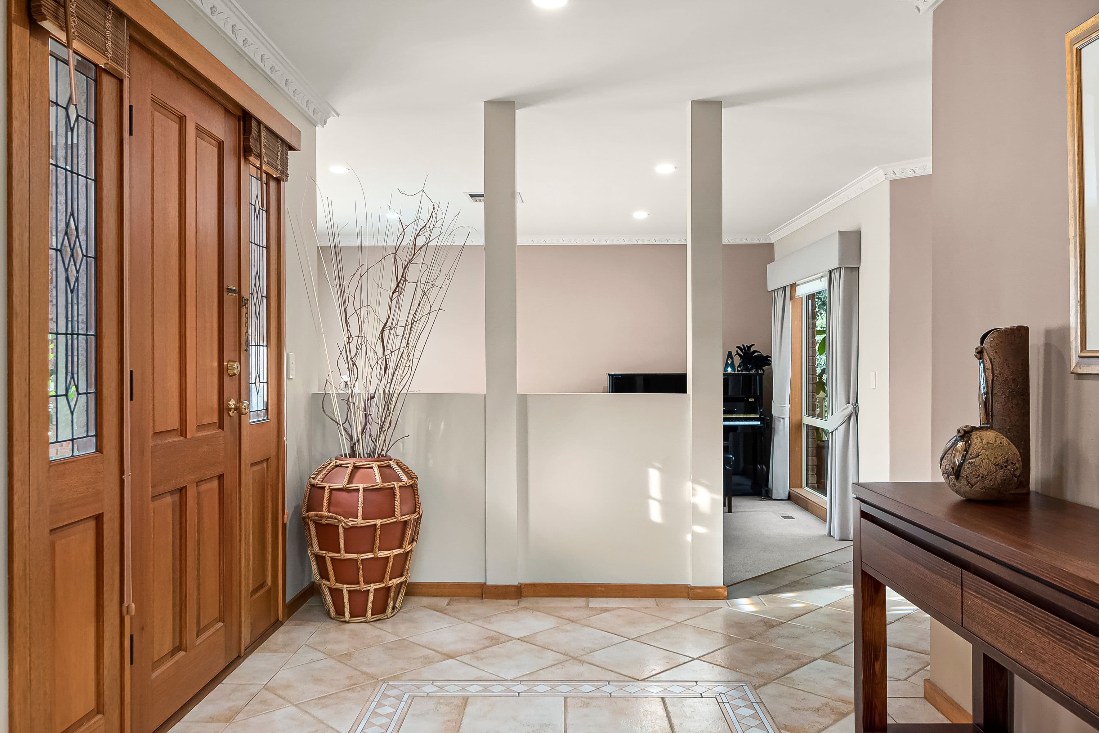 17 Wilson Street, Diamond Creek VIC 3089, Diamond Creek - Thumbnail 2