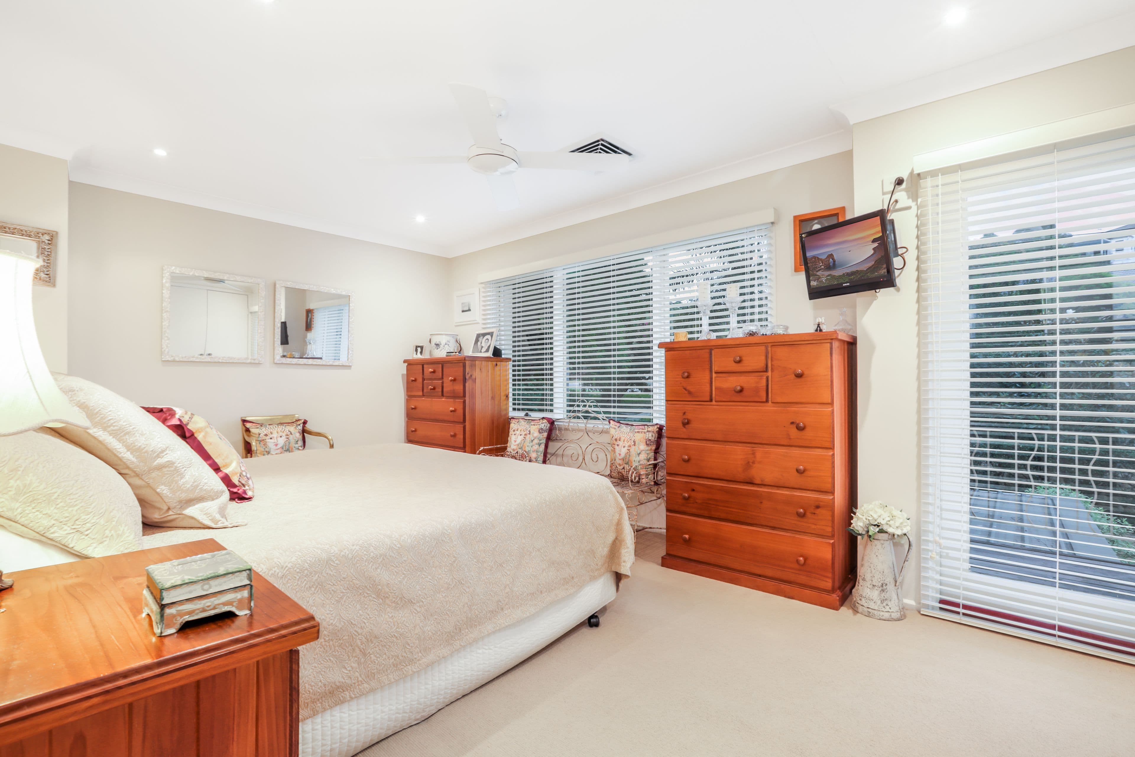 37 Rebecca Parade, Winston Hills - Thumbnail 7