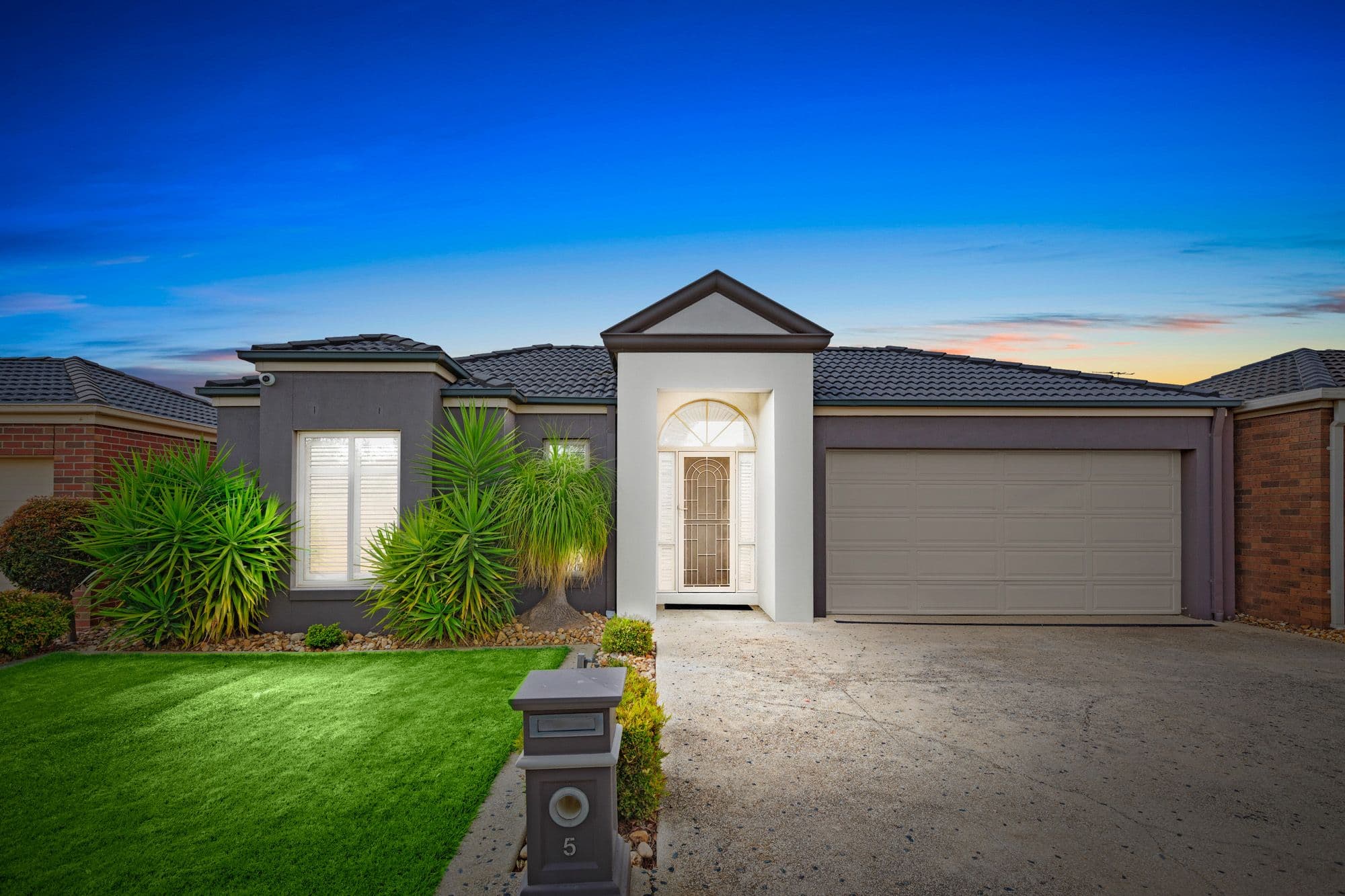 5 Peppermint Crescent, Manor Lakes VIC 3024, Manor Lakes - Image 1
