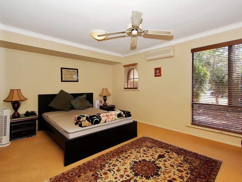 78 Findlay Road, LEEMING WA 6149, Leeming - Thumbnail 6