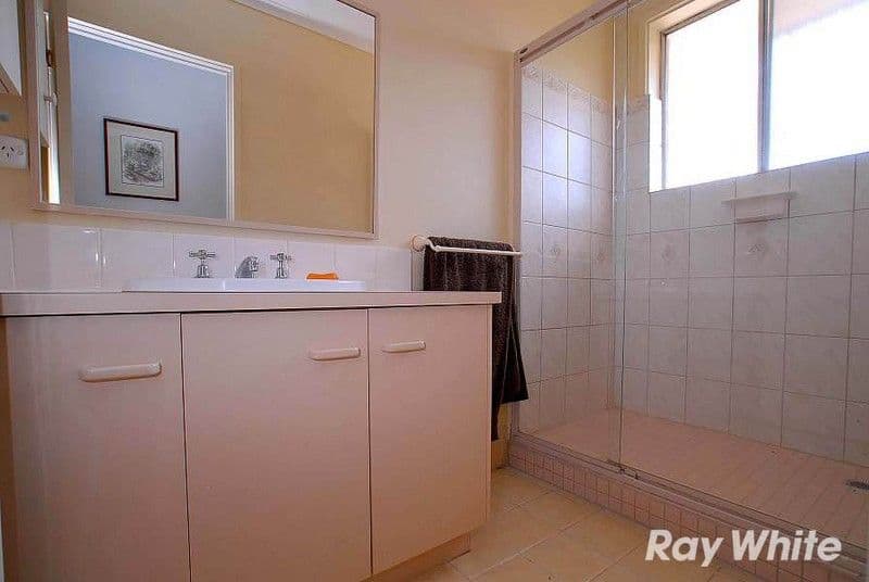 16 Louisa Street, CROYDON VIC 3136, Croydon - Thumbnail 4