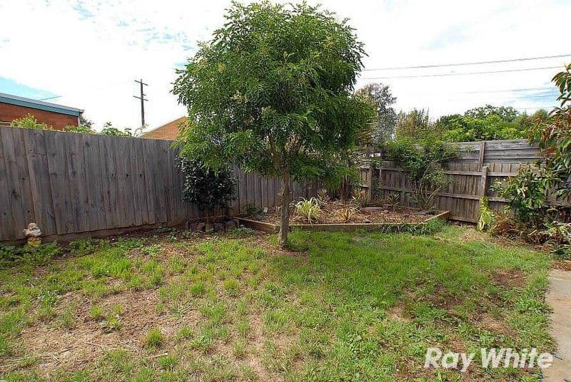 16 Louisa Street, CROYDON VIC 3136, Croydon - Thumbnail 7