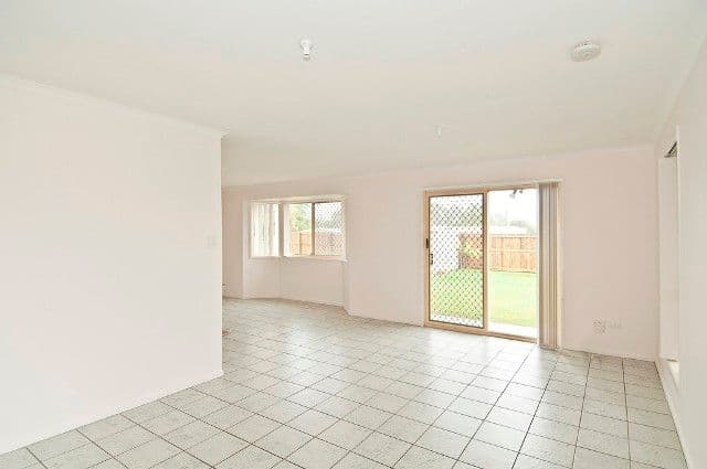 5 Copper Drive, BETHANIA QLD 4205, Bethania - Thumbnail 4