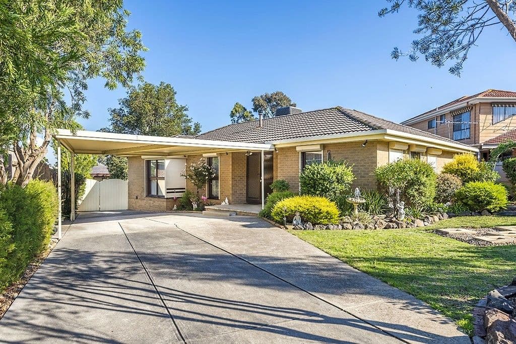 18 Buckmaster Drive, Mill Park VIC 3082, Mill Park - Image 1