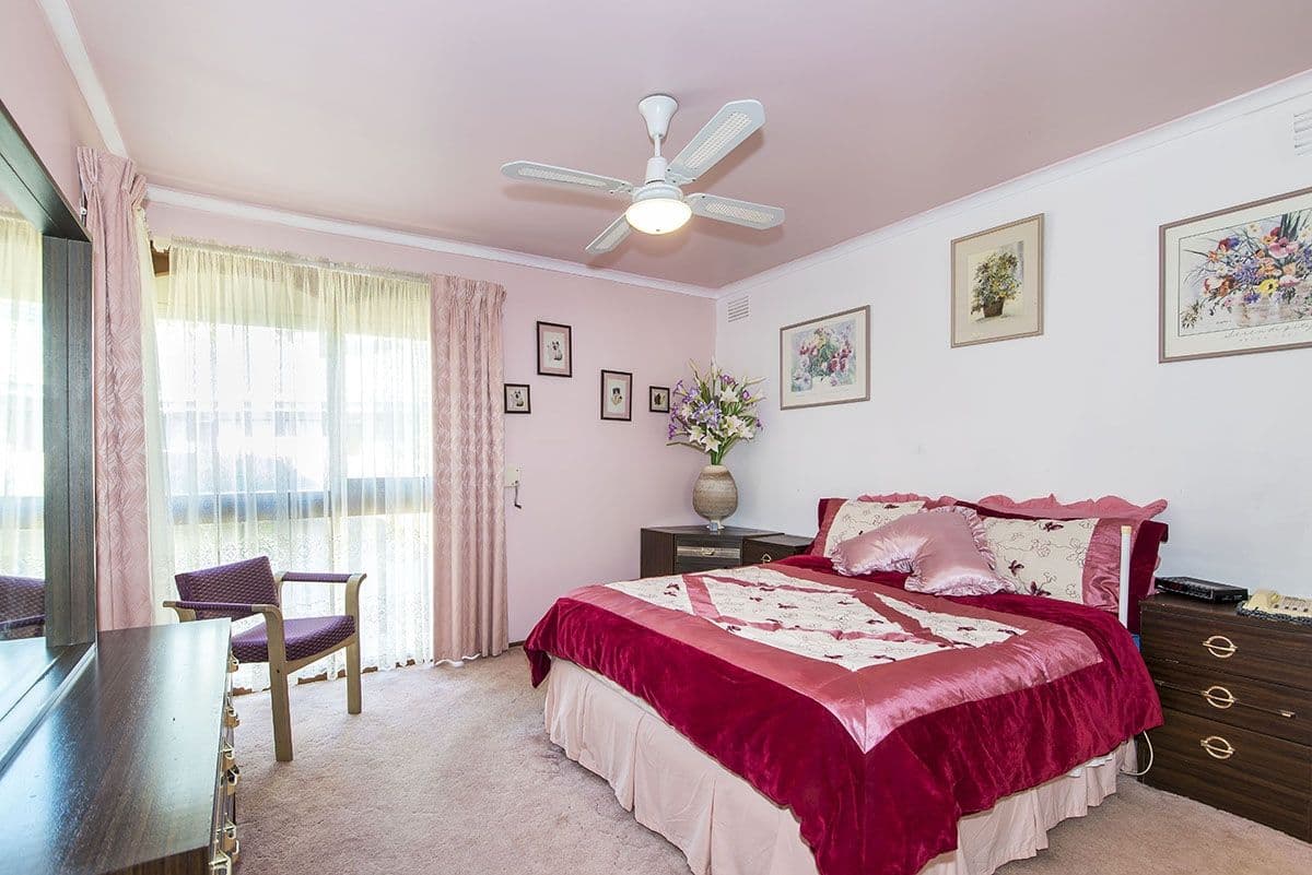 18 Buckmaster Drive, Mill Park VIC 3082, Mill Park - Thumbnail 5