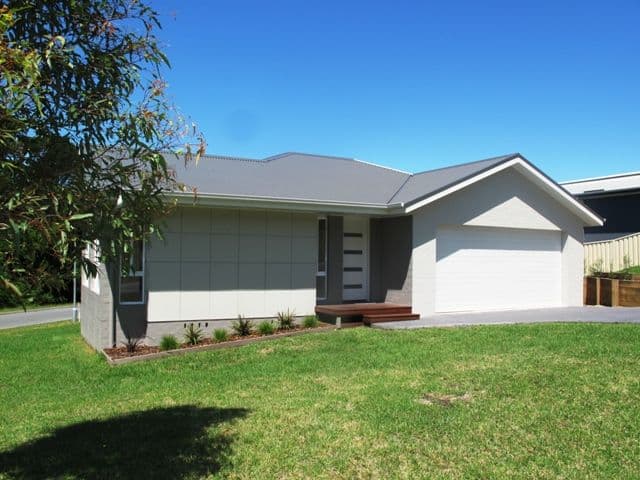 1 Red Gum Drive, ULLADULLA NSW 2539, Ulladulla - Thumbnail 2