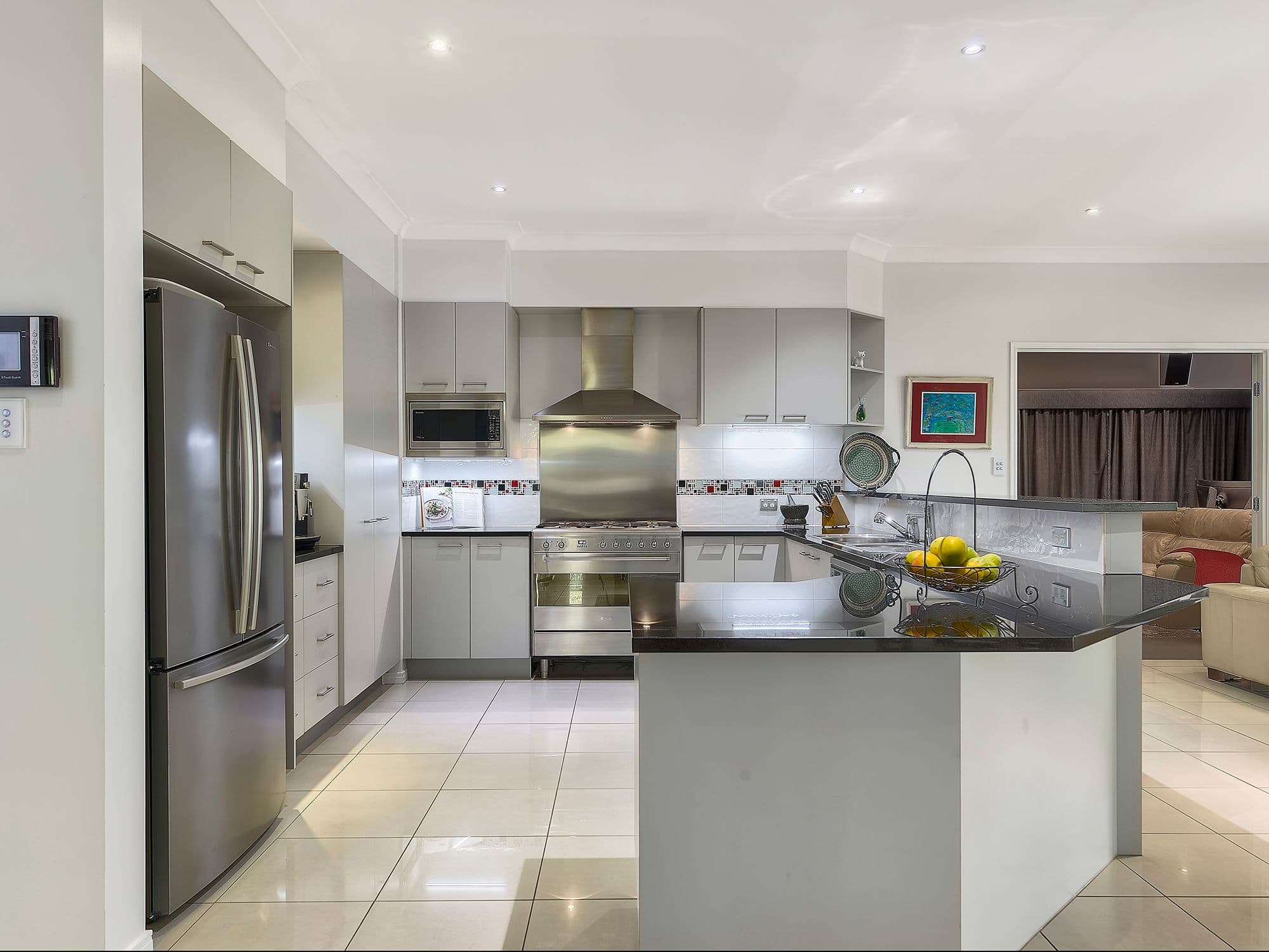 170 McConaghy Street, Mitchelton QLD 4053, Mitchelton - Thumbnail 2