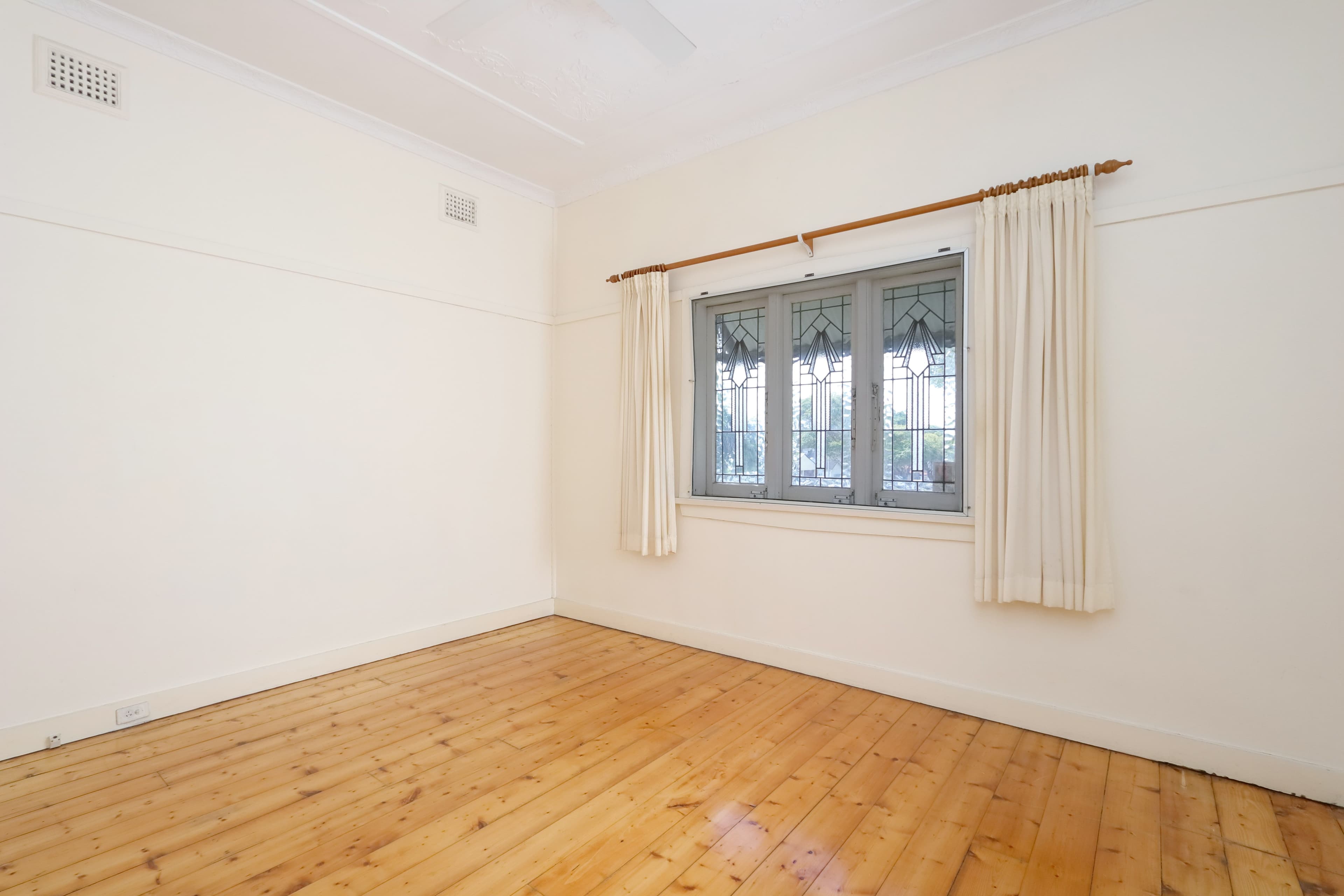 167 Dora Street, Hurstville - Thumbnail 4
