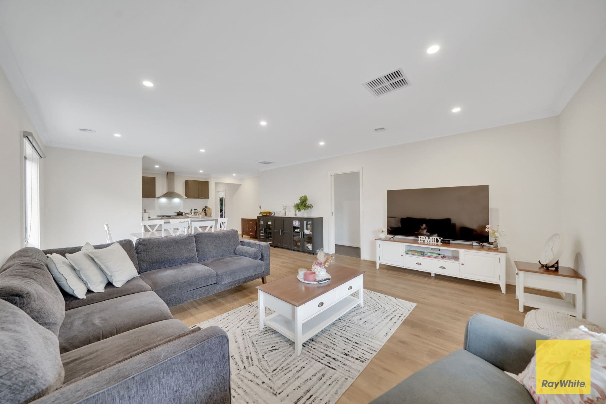 14 Gamesley Street, Strathtulloh VIC 3338, Strathtulloh - Thumbnail 4