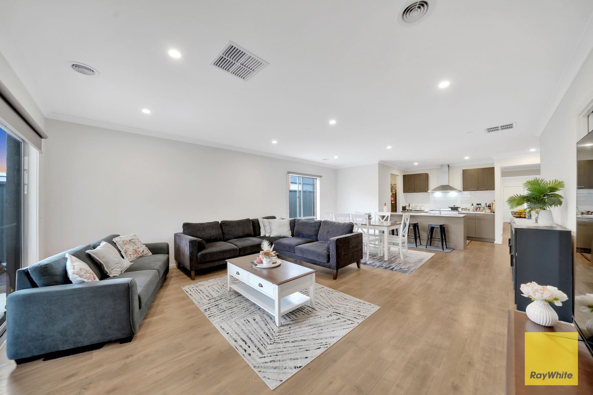 14 Gamesley Street, Strathtulloh VIC 3338, Strathtulloh - Thumbnail 8