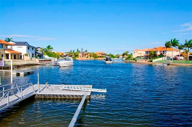 4 Greenwich Court, RUNAWAY BAY QLD 4216, Runaway Bay - Thumbnail 2