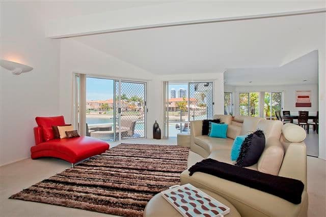 4 Greenwich Court, RUNAWAY BAY QLD 4216, Runaway Bay - Thumbnail 5