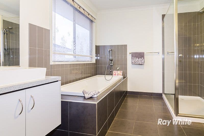5 Colendy Close, Lyndhurst VIC 3975, Lyndhurst - Thumbnail 8