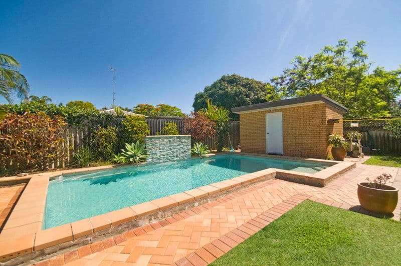 15 Bahloo Avenue, PALM BEACH QLD 4221, Palm Beach - Thumbnail 5