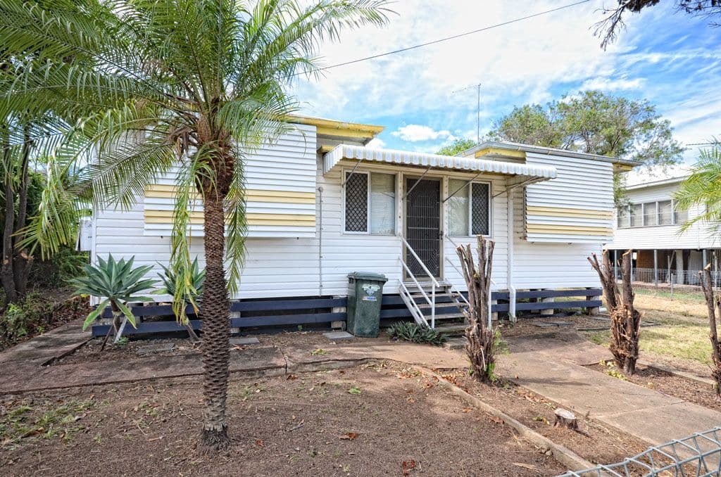 8 Kariboe Street, Biloela QLD 4715, Biloela - Image 1