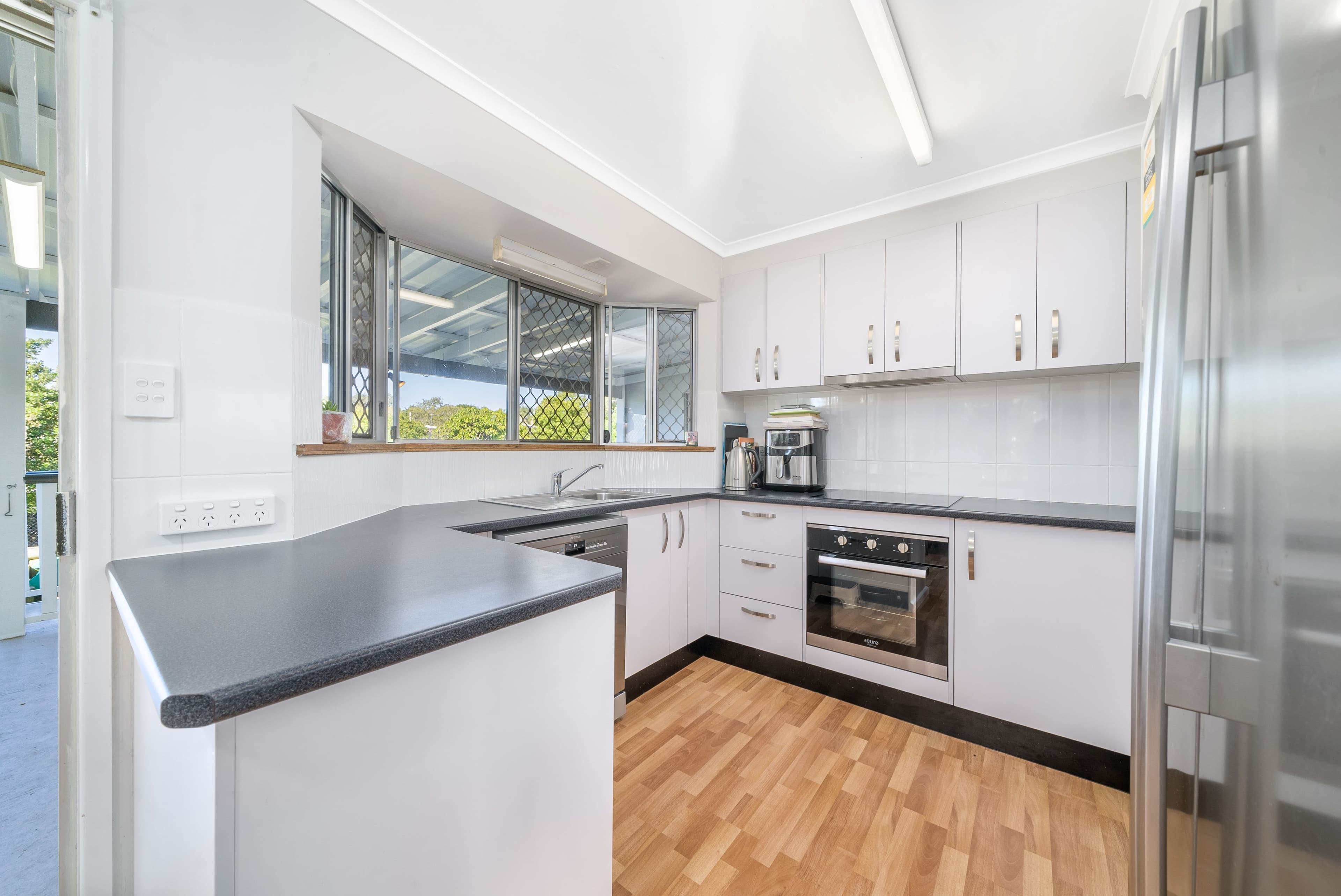 36 Roma Street, Scarborough QLD 4020, Scarborough - Thumbnail 4