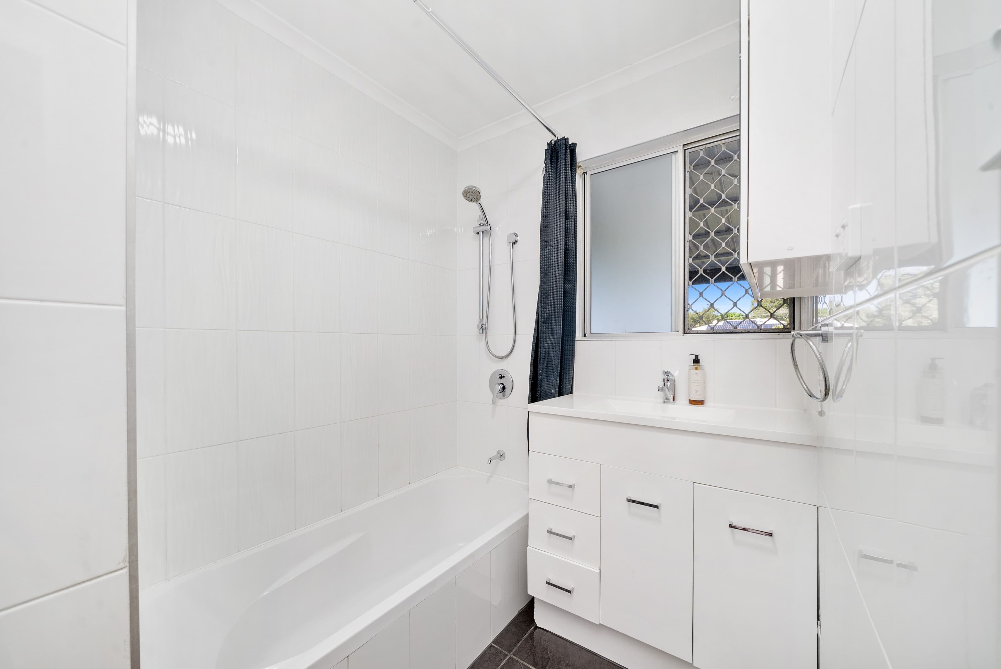 36 Roma Street, Scarborough QLD 4020, Scarborough - Thumbnail 7