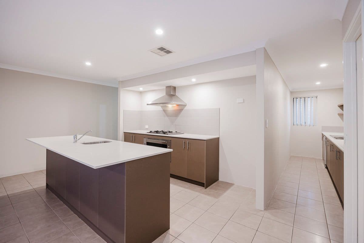 5 Capilano Avenue, Yanchep WA 6035, Yanchep - Thumbnail 5